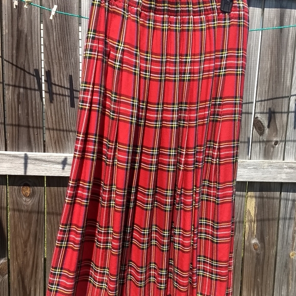 cristina Dresses & Skirts - Vintage plaid skirt